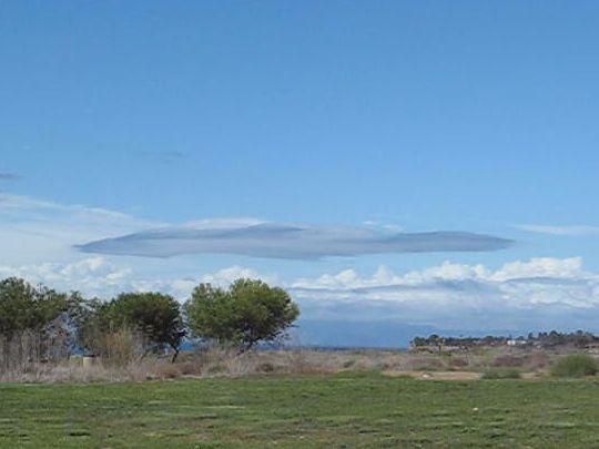 altocumulus-lenticularis.jpg