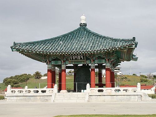 korean-bell.jpg