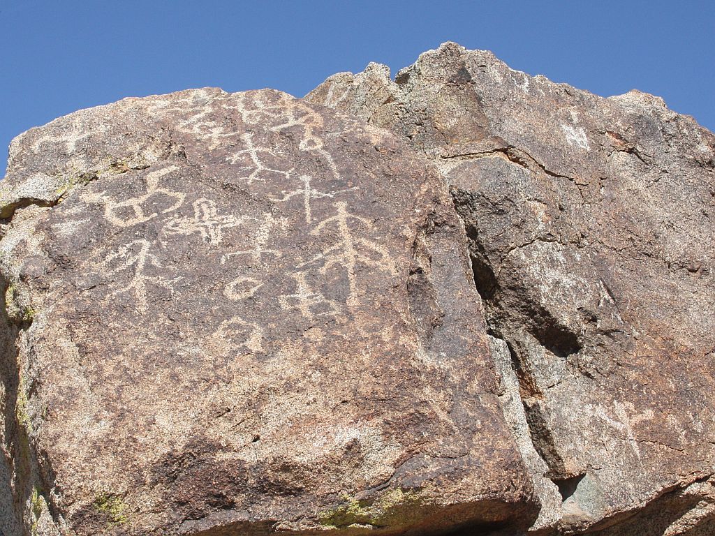 petroglyphs.jpg