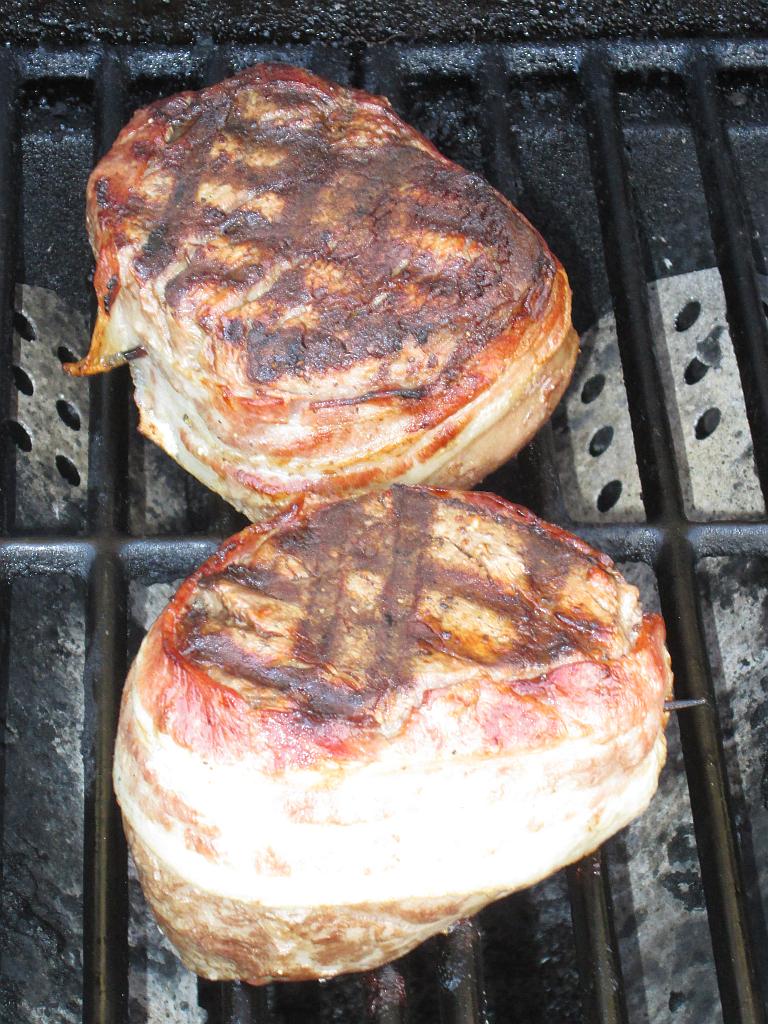 Bacon-Wrapped Beef Tenderloin Steaks